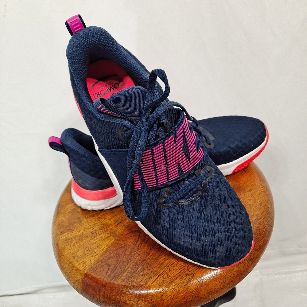 Nike Blue And Pink Inseason Trainer Shoes